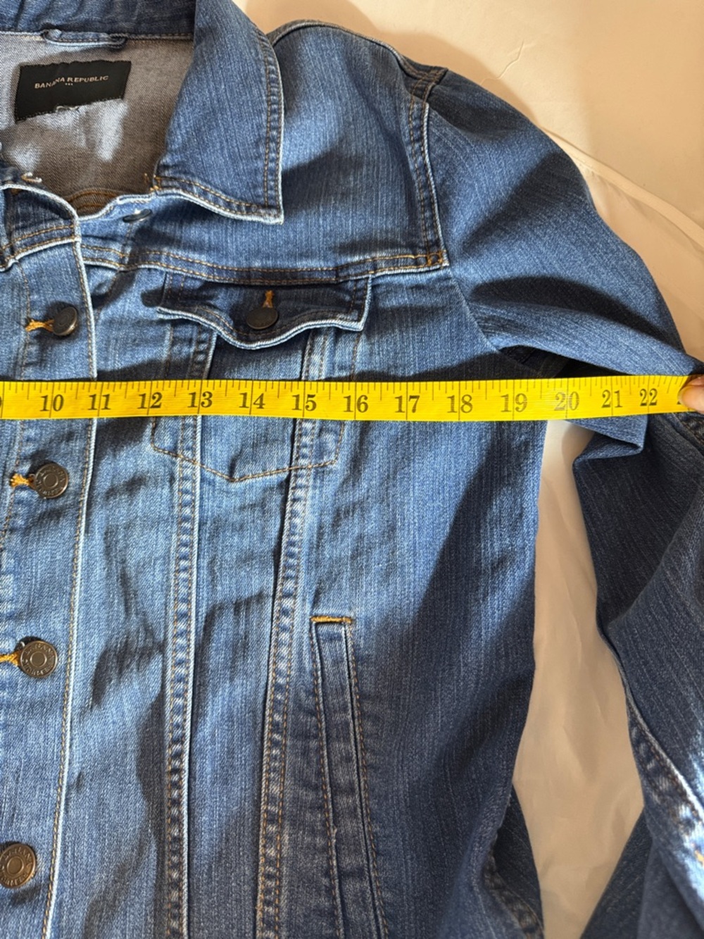 Banana Republic Women's Medium Blue Denim Jean Jacket - Picture 5 of 6
